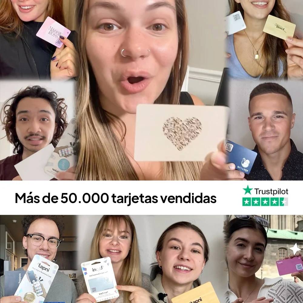 Personas usando tarjetas NFC